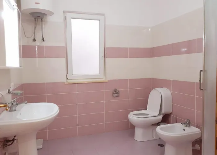 Zadeja Pensionat Shkodër